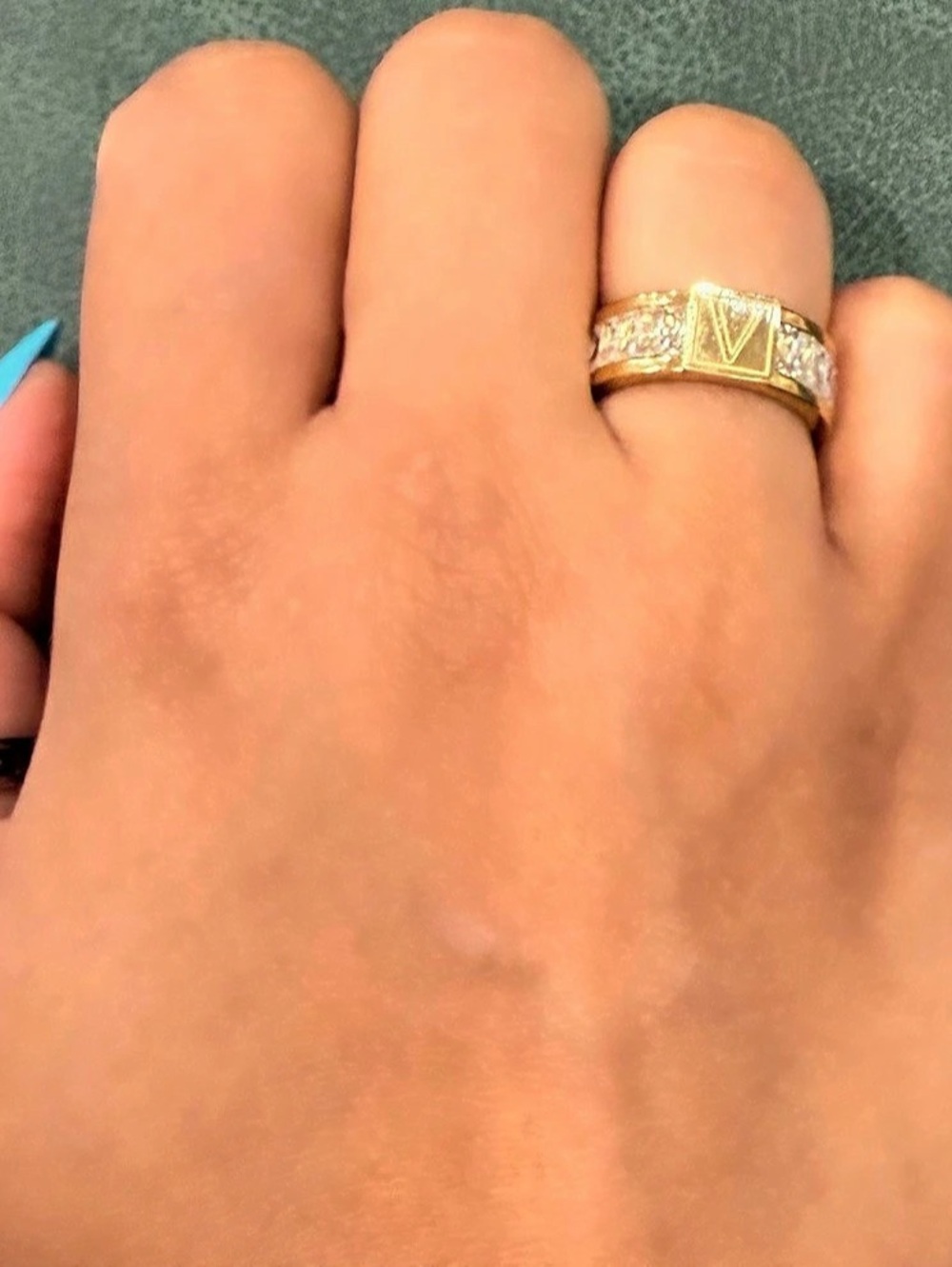 Two-Tone Crystal-Style Ring - Picture 2 of 3